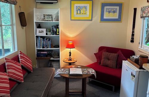 Coromandel Cottage | Quail Cottage - Quaint, Cosy, Peaceful and Private