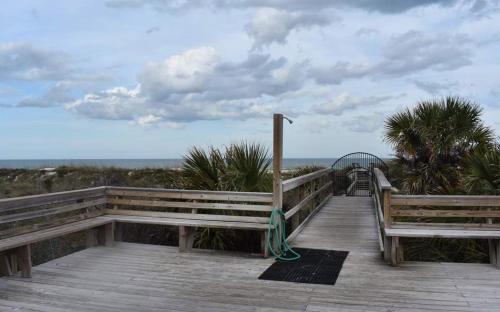 Butler Beach Apartment | Quail Hollow On the Ocean B3 2D