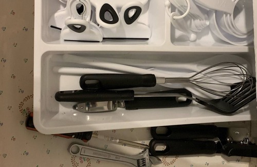 Lincoln House | Quaint Property with space to relax