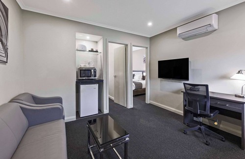 Westmeadows Hotel | Quality Hotel Melbourne Airport