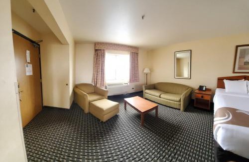 Cheyenne Hotel | Quality Inn Cheyenne I-25 South