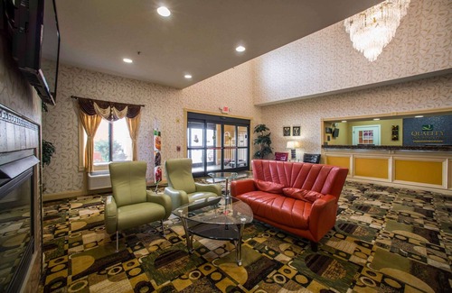 Litchfield Hotel | Quality Inn Litchfield Route 66