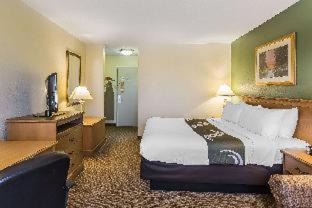 Perrysburg Hotel | Quality Inn Perrysburg - Toledo South