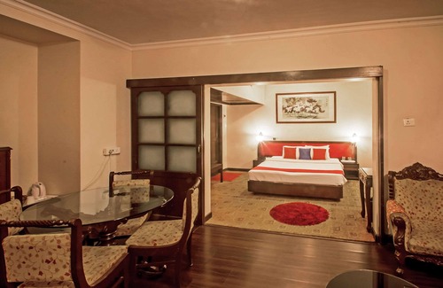 Nashik Road Hotel | Quality Inn Regency