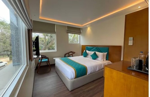 Sadahalli Hotel | Quality Inn Rockwell Grand, Bangalore