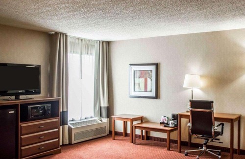 Springboro Hotel | Quality Inn Springboro West