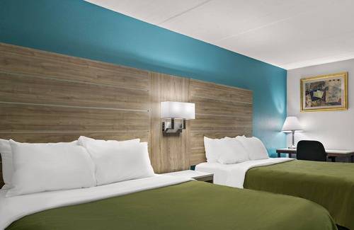 Vidalia Hotel | Quality Inn & Suites Vidalia