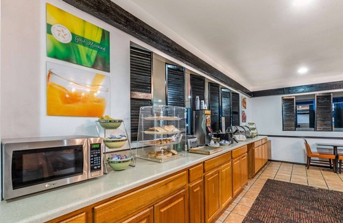 Tucumcari Hotel | Quality Inn Tucumcari