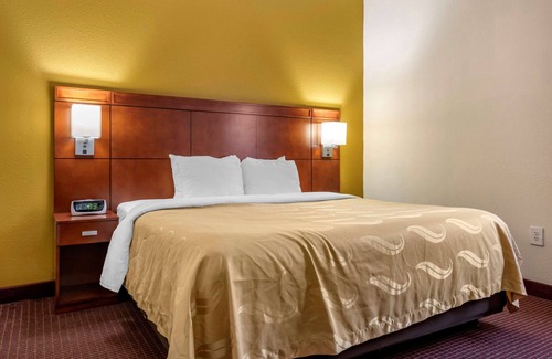 Zephyrhills Hotel | Quality Inn Zephyrhills - Dade City
