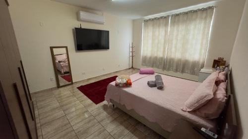 Cruzeiro House | Quarto aconchegante II -c