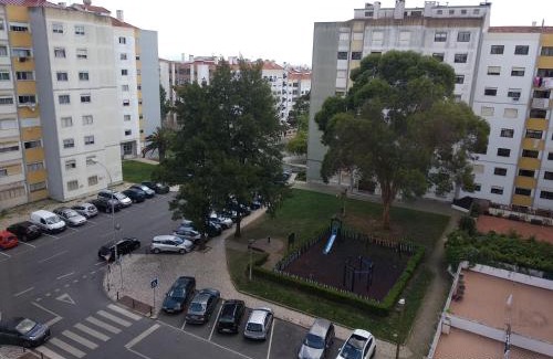 Massama House | Quartos Cesário Verde Massamá