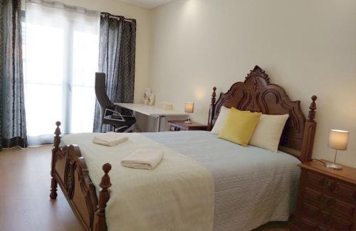 Sapataria House | Quartos com casa de banho privada perto da Malveira