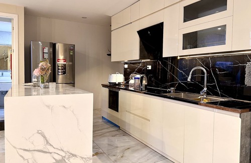 Thanh Tri Apartment | Queen Penhouse Duplex HaNoi