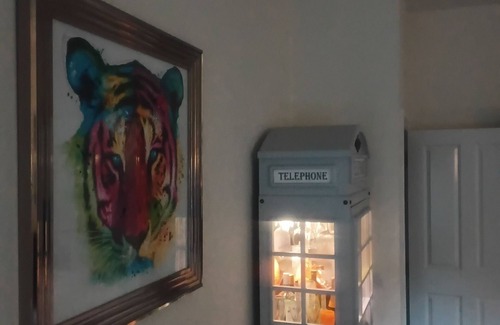 Newcastle-upon-Tyne Apartment | Queen Street Quayside Apartment: NE1 Grade 2 Listed