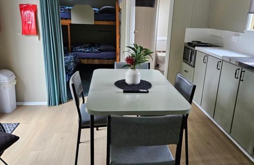 Queenstown Apartment | Queenstown Copper Country Cabins