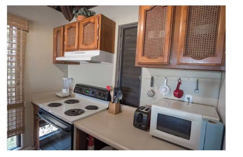 Maunaloa Condo | Quiet 2nd floor condo at Ke Nai Kai with available SUV