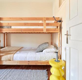 Sete Rios Apartment | Quiet and Central 2BR APT, By TimeCooler