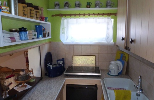 Lausen House | Quiet at the Kulkwitzer See swimming, diving, walking, relaxing in the garden