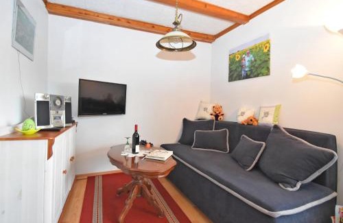 Langewiesen House | Quiet Getaway near Ilmenau