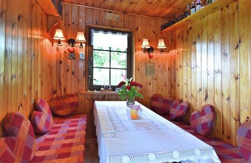 Langewiesen House | Quiet Getaway near Ilmenau