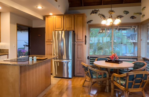 Maunaloa Condo | Quiet & Immaculate Molokai Condo, 2nd Floor End Unit, Ocean Views + Free Car