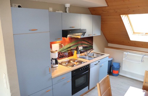 Burgen Apartment | Quiet living at the winegrower's with a view of the vineyards - own restaurant