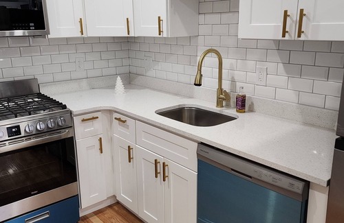 Logan - Ogontz - Fern Rock Apartment | Quiet location with easy access to transportation