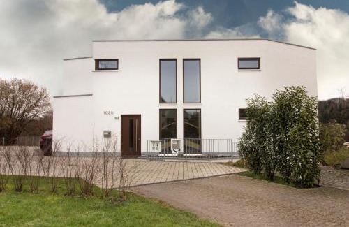 Bergisch Gladbach House | Quiet Nature Near Cologne 2