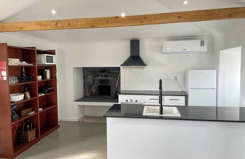 Velas Cottage | Quinta do Almanac