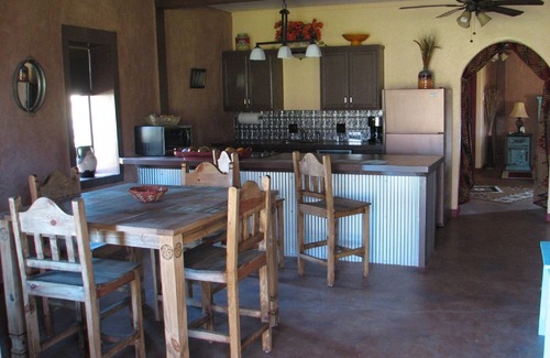 Granbury House | Quite Secluded Private - Cabin