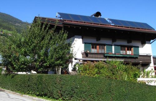 Schonbach Apartment | Röck XL