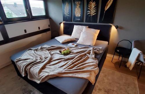 Eckersmuhlen Apartment | R&R die exklusive Ferienwohnung