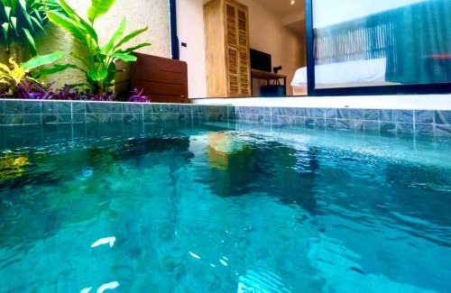 Phetchaburi Hotel | R resident resort