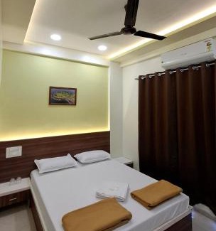 Devgad Hotel | Radhakrushna Retreat