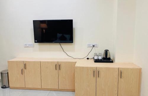 Etawah Hotel | Radiant Pearl