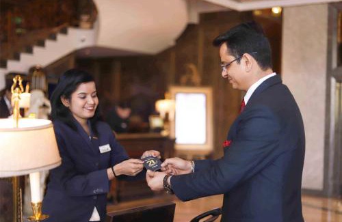 Sector 18 Hotel | Radisson Blu MBD Hotel Noida