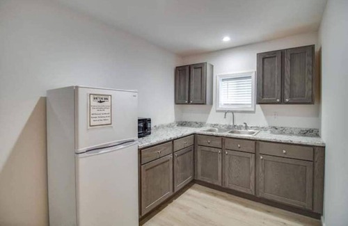 Grafton Apartment | Rafton Inn Vacation Cottage 19