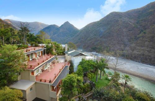 Amkholi Hotel | Raga on the Ganges, Rishikesh