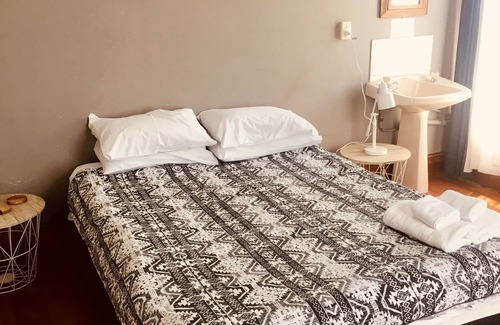 Raglan Hotel | Raglan Harbour View Hotel