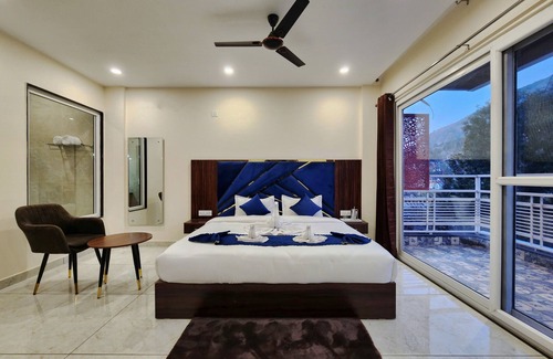 Solan Bed & Breakfast | Raina's BnB