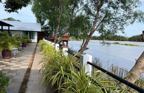 Bang Khla House | Rainbow Arokaya Welness Resort