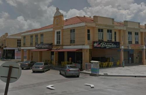 Gambang House | RaiRai Homestay Gambang