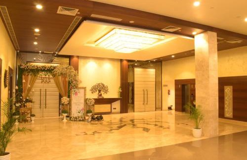 Aligarh Hotel | Ramada by Wyndham Aligarh GT Road