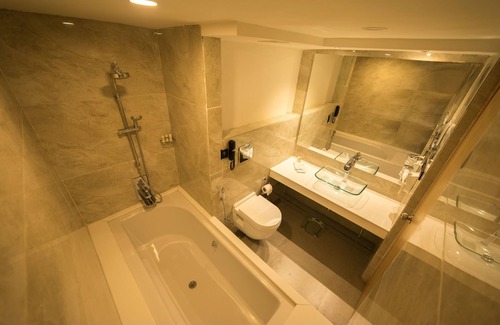 Bullawala Hotel | Ramada by Wyndham Dehradun Chakrata Road