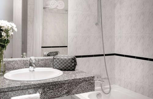 Tres Cantos Hotel | Ramada by Wyndham Madrid Tres Cantos