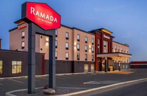 St. Paul Hotel | Ramada by Wyndham St Paul AB