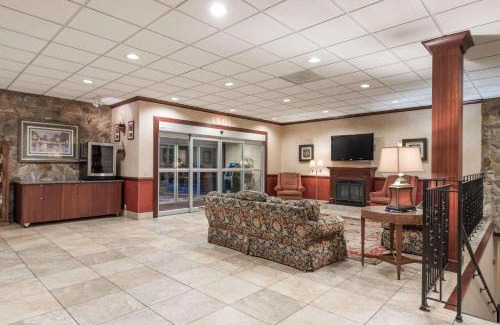 State College Hotel | Ramada by Wyndham State College Hotel & Conference Center