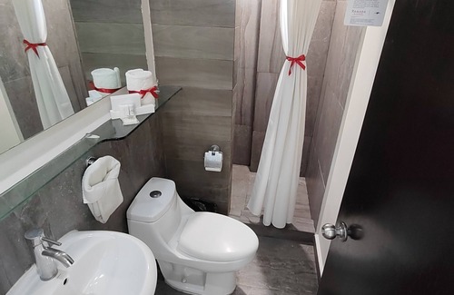 Tampico Hotel | Ramada by Wyndham Tampico Centro