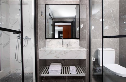 Sanya Hotel | Ramada Encore by Wyndham Qionghai Downtown