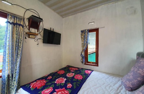 Parapat House | Rambutan Homestay